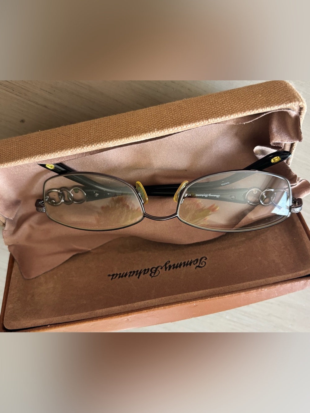 Tommy Bahama Brown and Gold Rimless Eyeglasses with Chain-Style Temples
